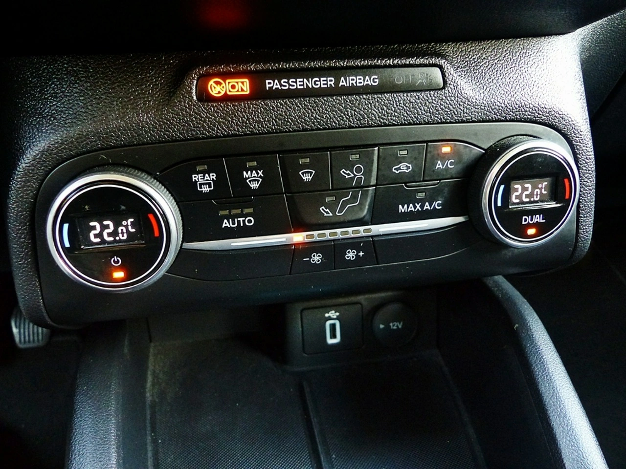 Ford Focus - Zdjęcie 32
