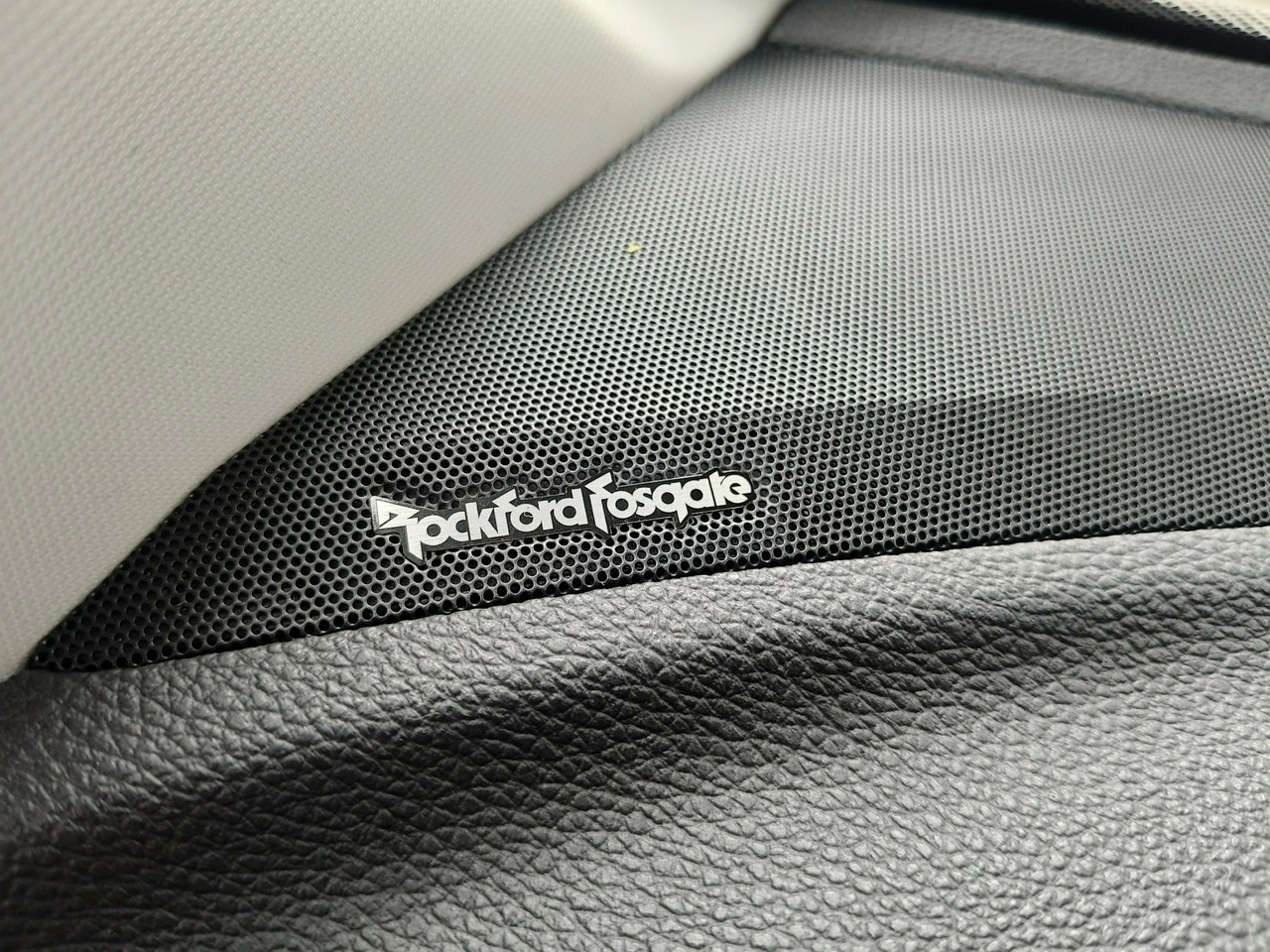 Ford Kuga - Zdjęcie 22