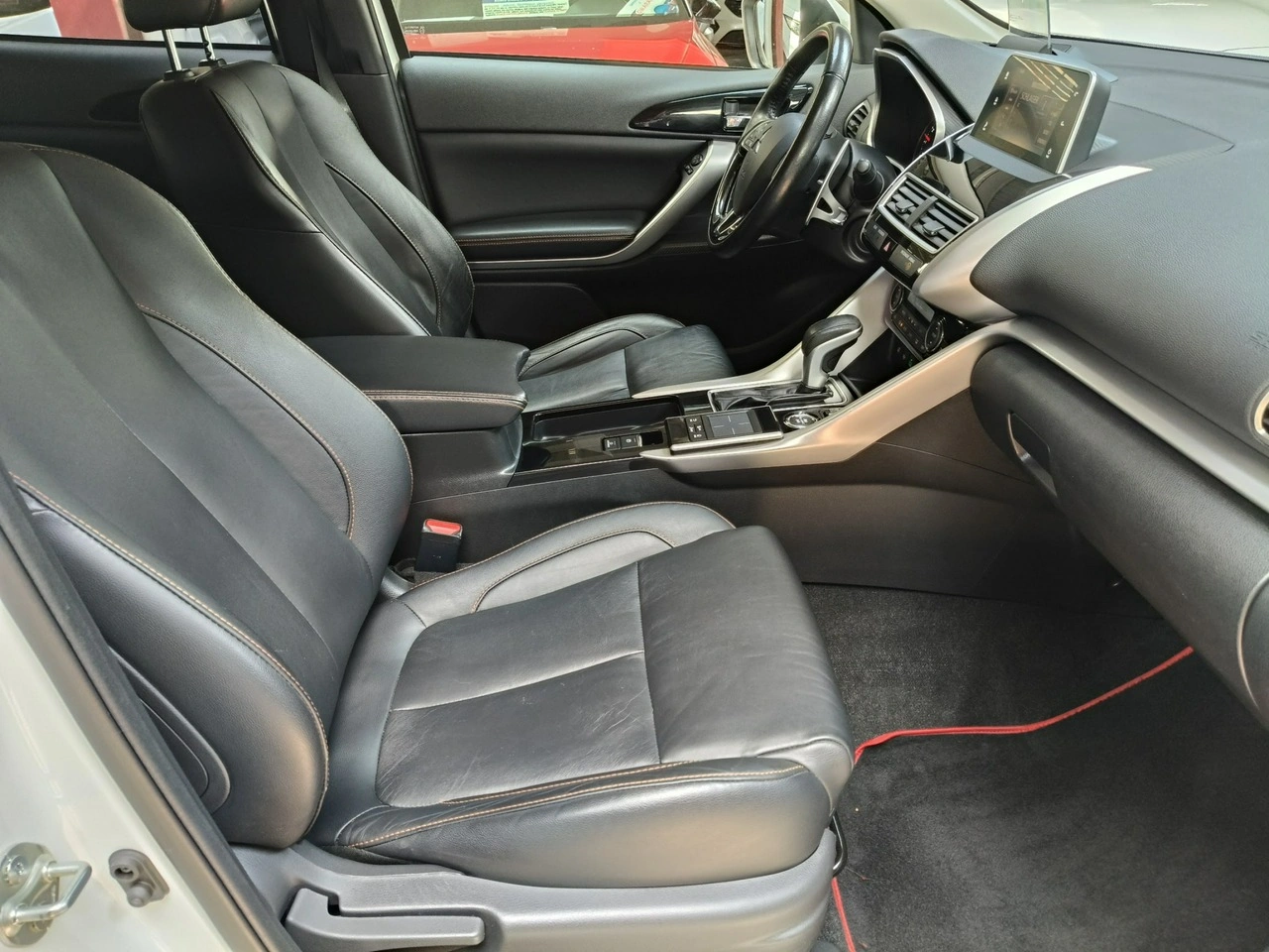 Mitsubishi Eclipse Cross - Zdjęcie 14