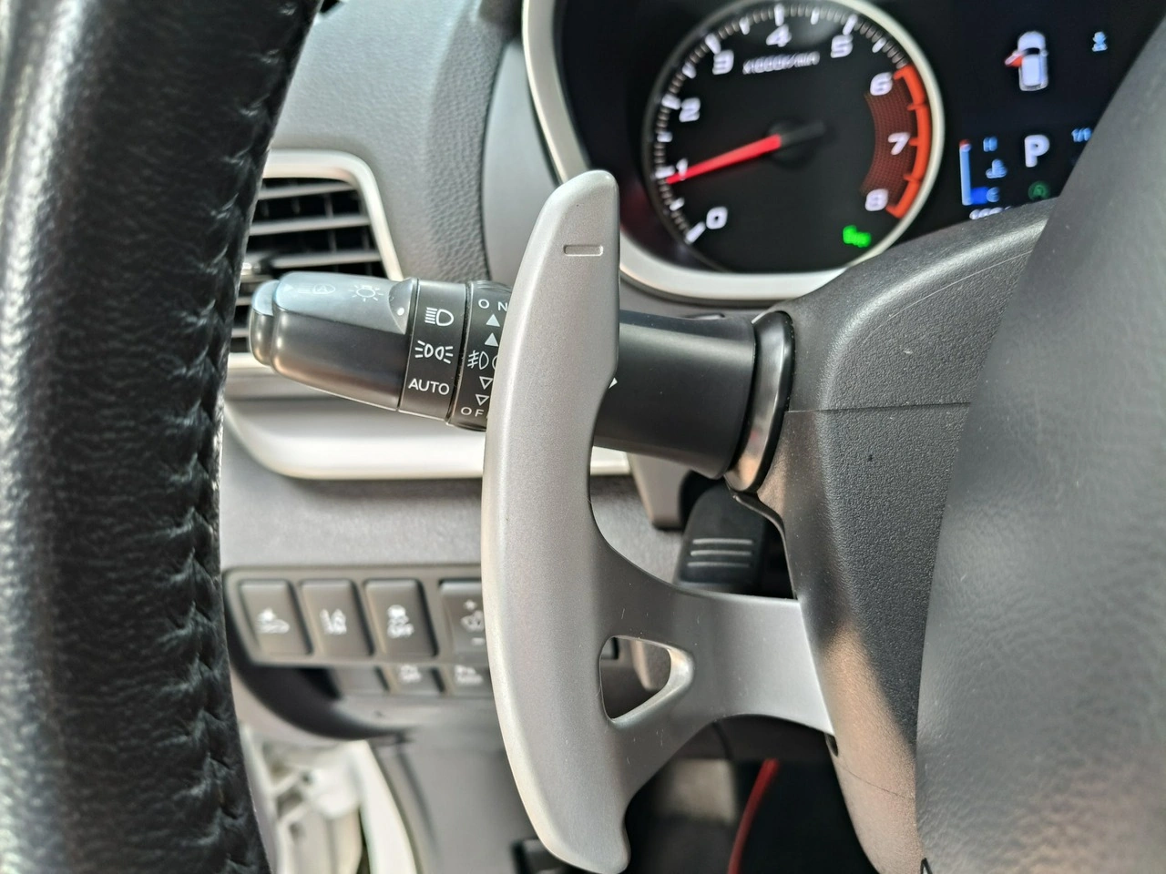 Mitsubishi Eclipse Cross - Zdjęcie 20