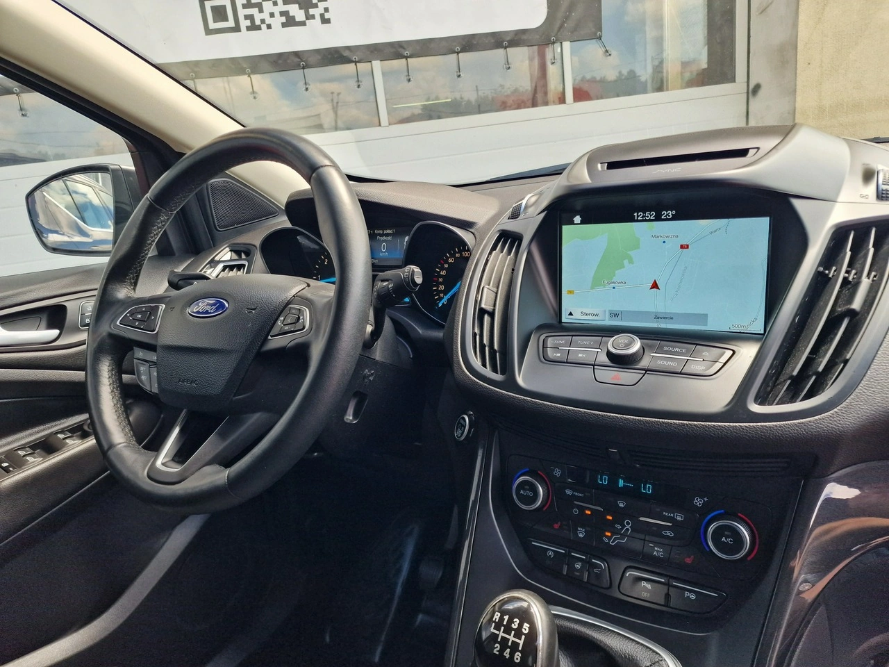 Ford Kuga - Zdjęcie 23