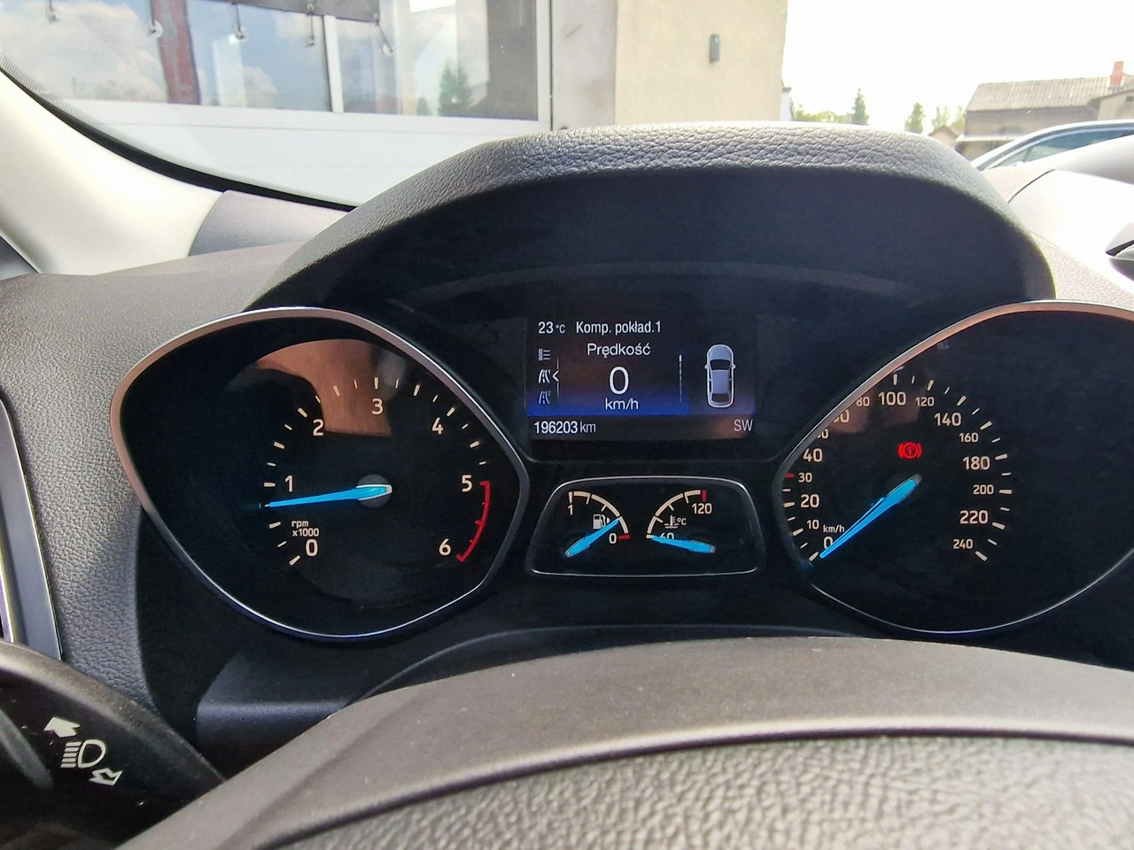 Ford Kuga - Zdjęcie 32
