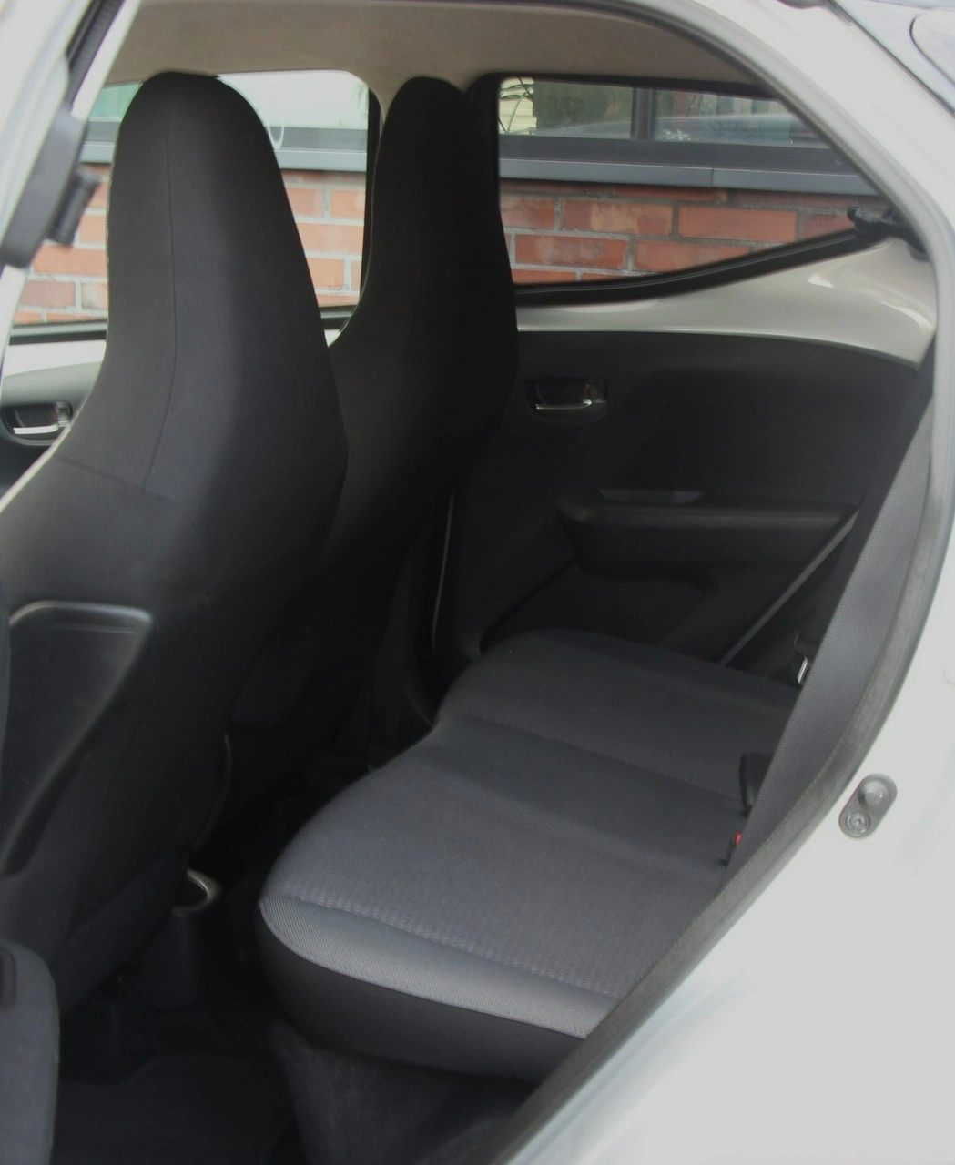 Toyota Aygo - Zdjęcie 10