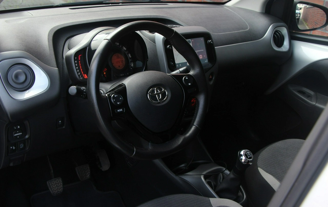 Toyota Aygo - Zdjęcie 14