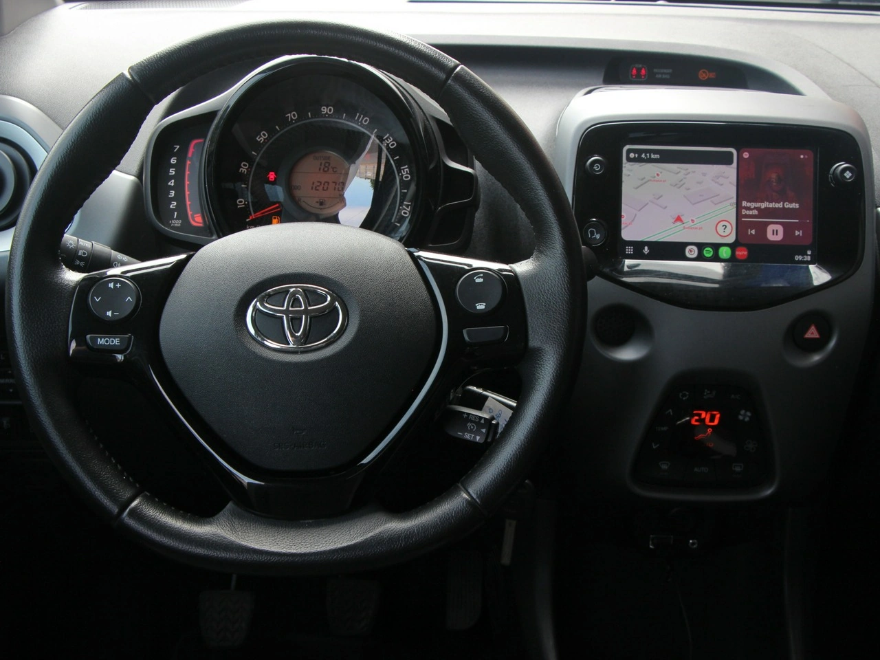 Toyota Aygo - Zdjęcie 18