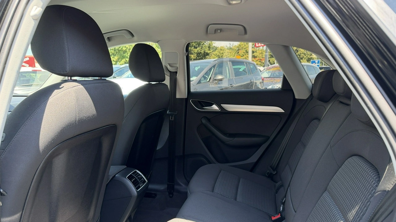 Audi Q3 - Zdjęcie 26
