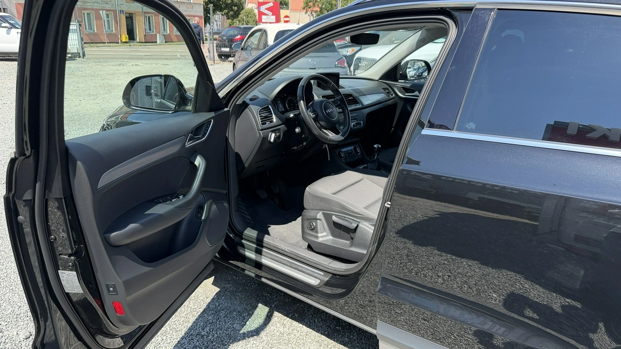 Audi Q3 - Zdjęcie 27