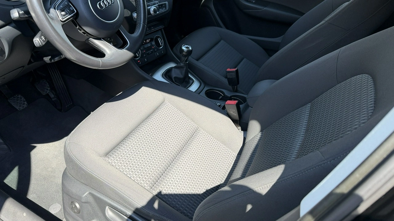 Audi Q3 - Zdjęcie 28