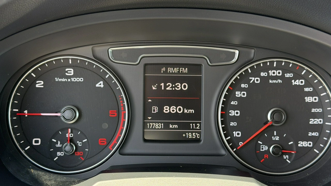 Audi Q3 - Zdjęcie 30