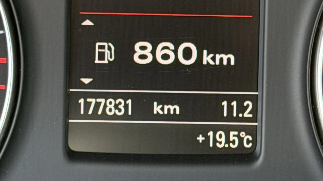 Audi Q3 - Zdjęcie 31