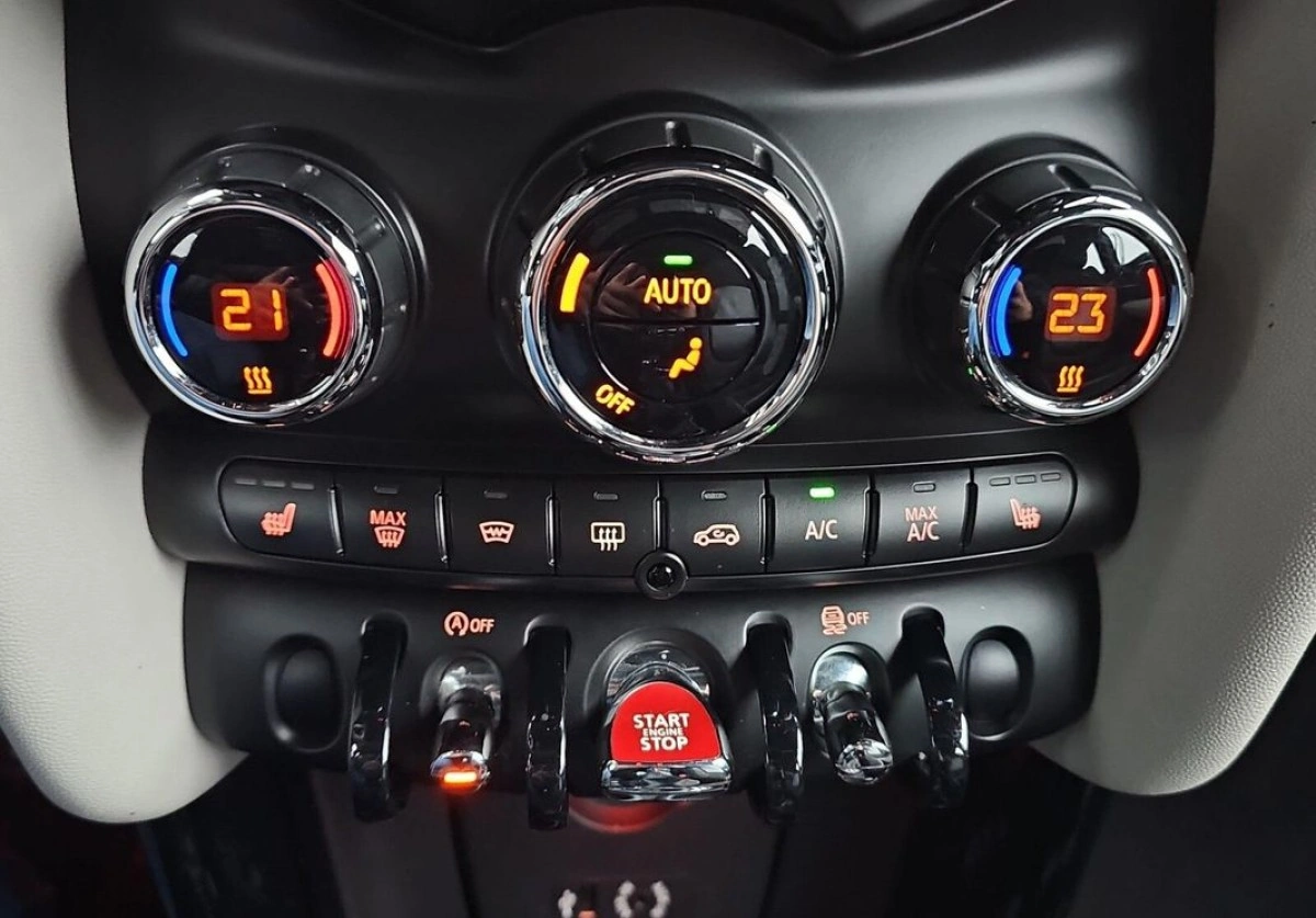 MINI Cooper - Zdjęcie 20