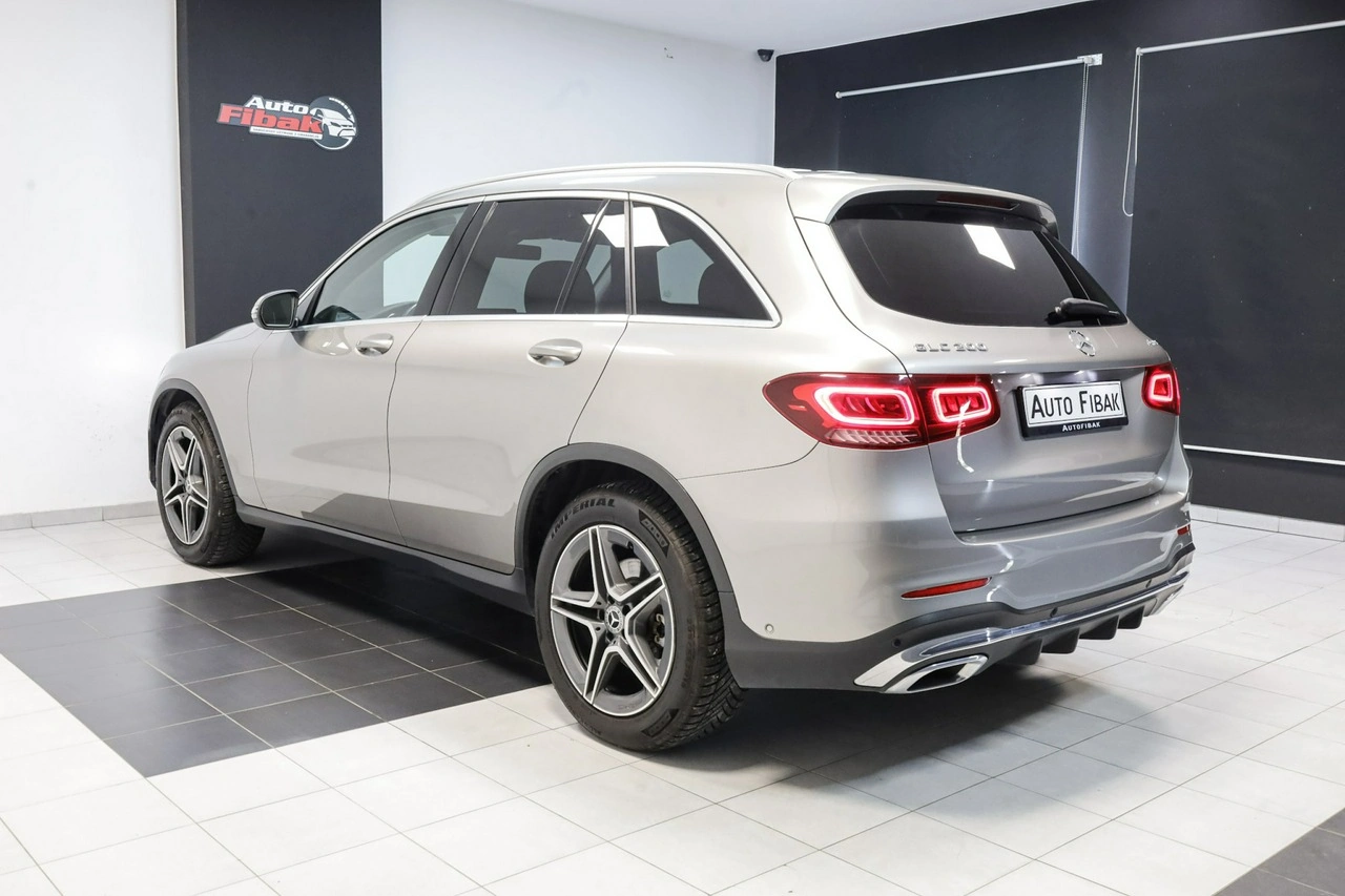Mercedes GLC 200 - Zdjęcie 11
