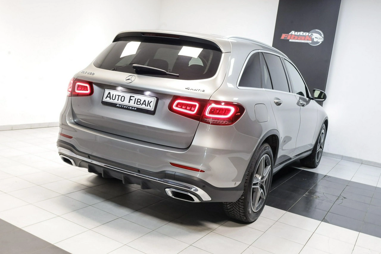 Mercedes GLC 200 - Zdjęcie 7