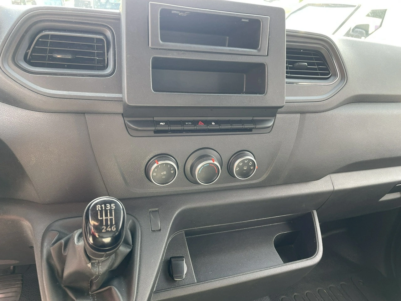 Renault Master - Zdjęcie 11