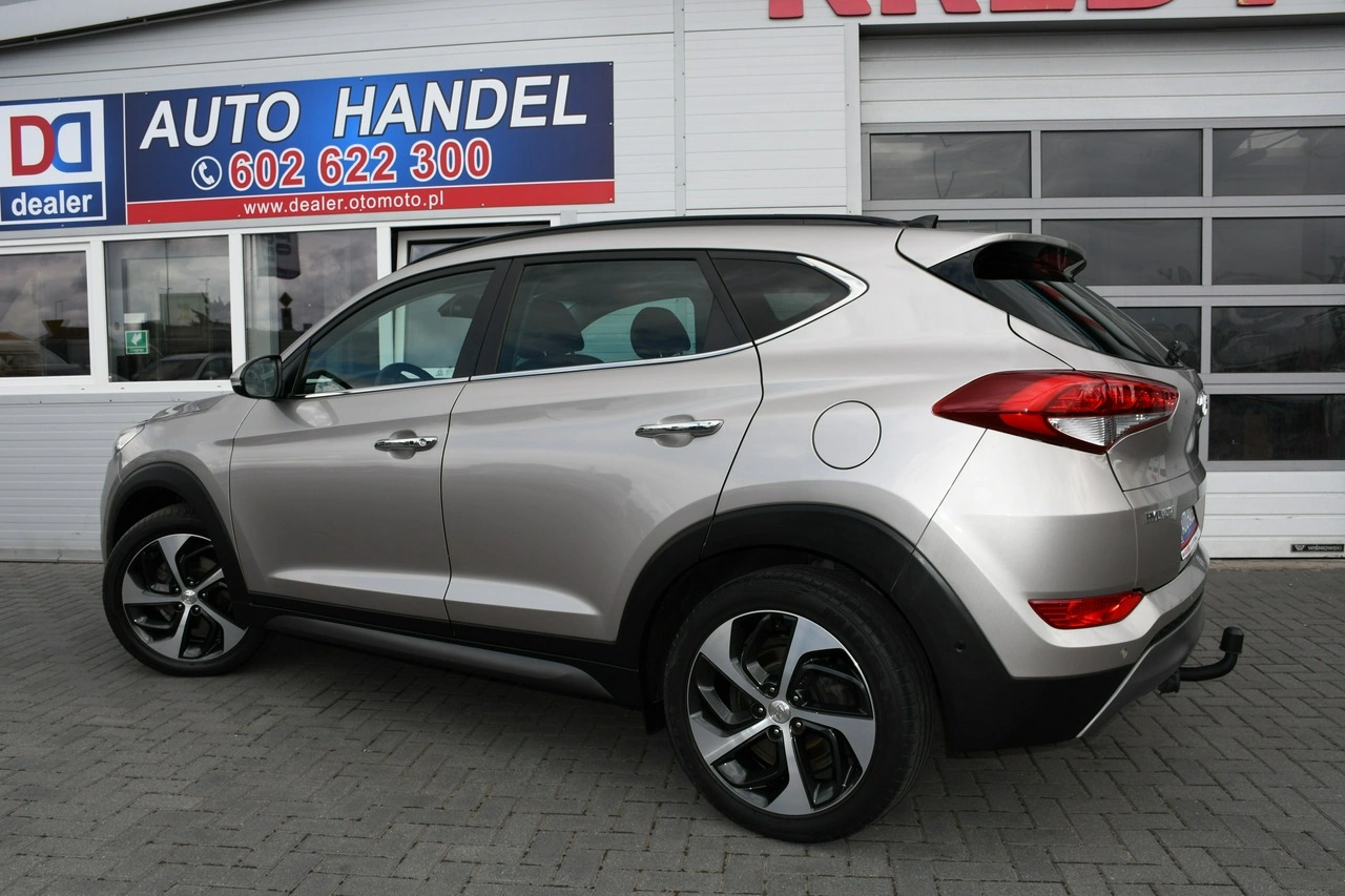 Hyundai Tucson - Zdjęcie 19
