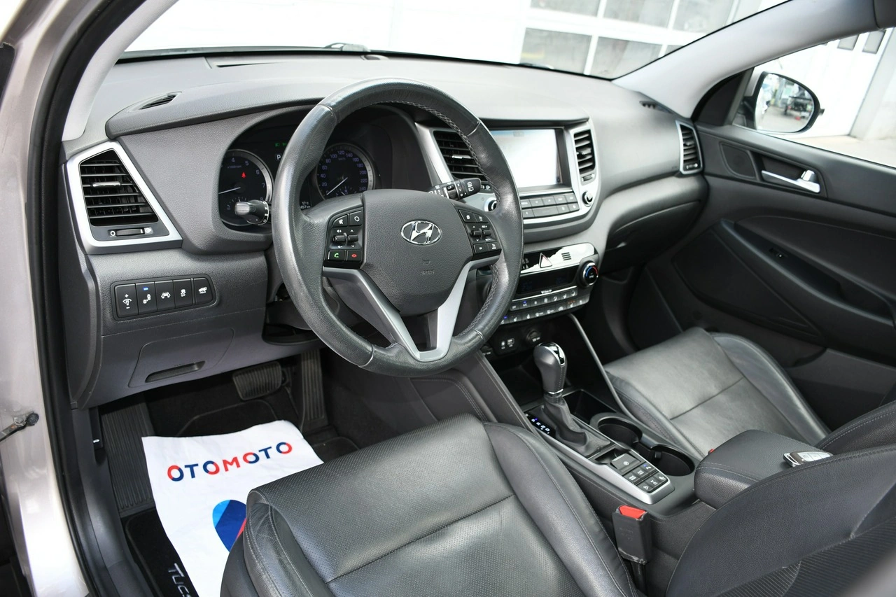Hyundai Tucson - Zdjęcie 22