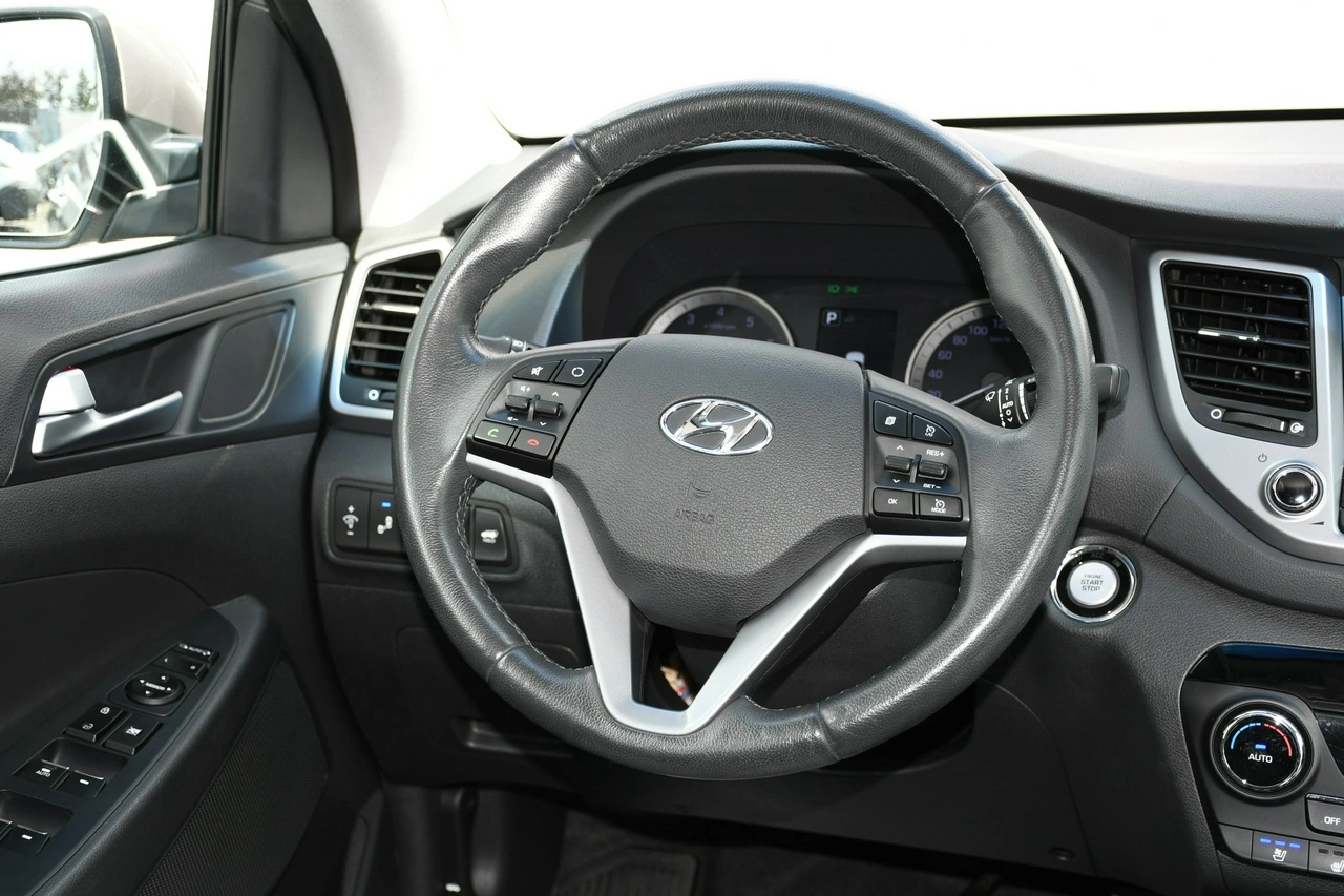 Hyundai Tucson - Zdjęcie 23