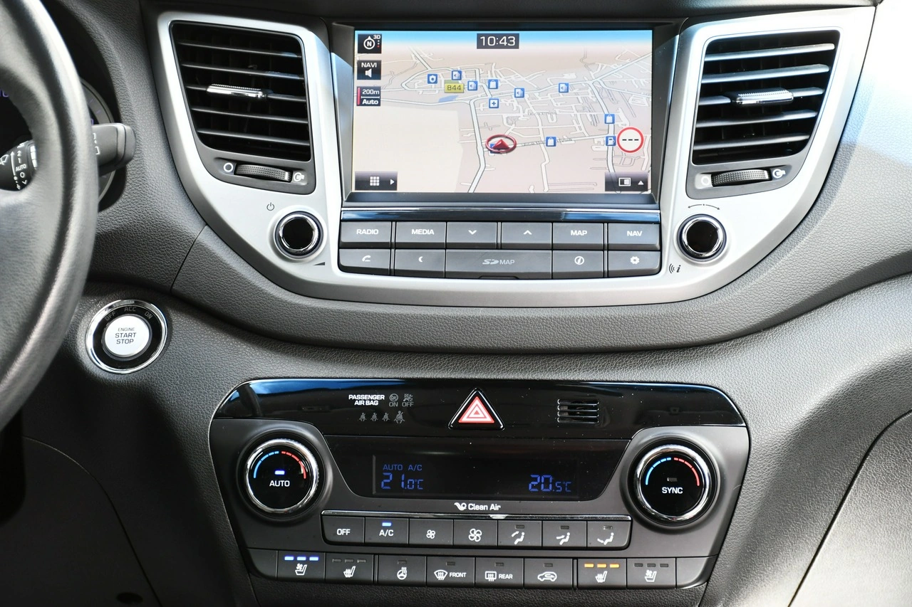 Hyundai Tucson - Zdjęcie 24