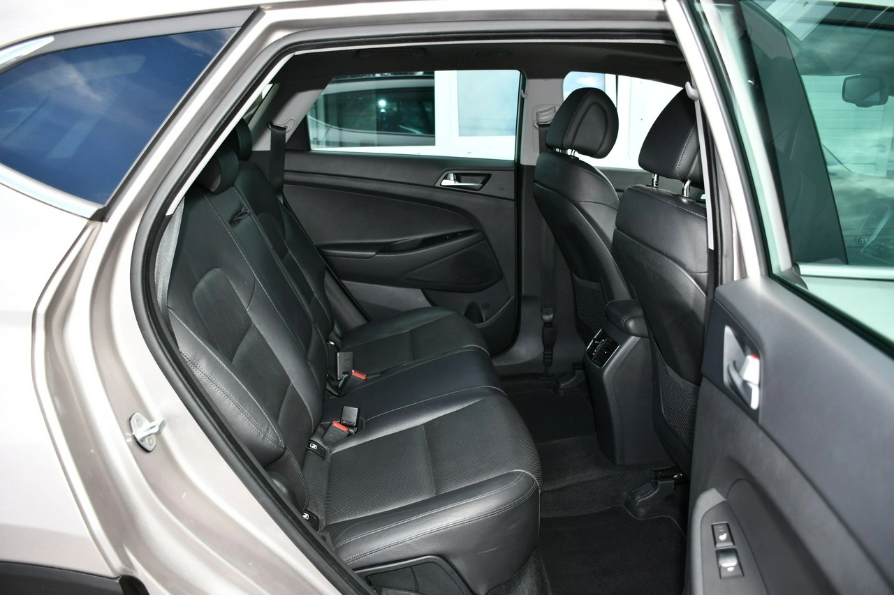 Hyundai Tucson - Zdjęcie 29