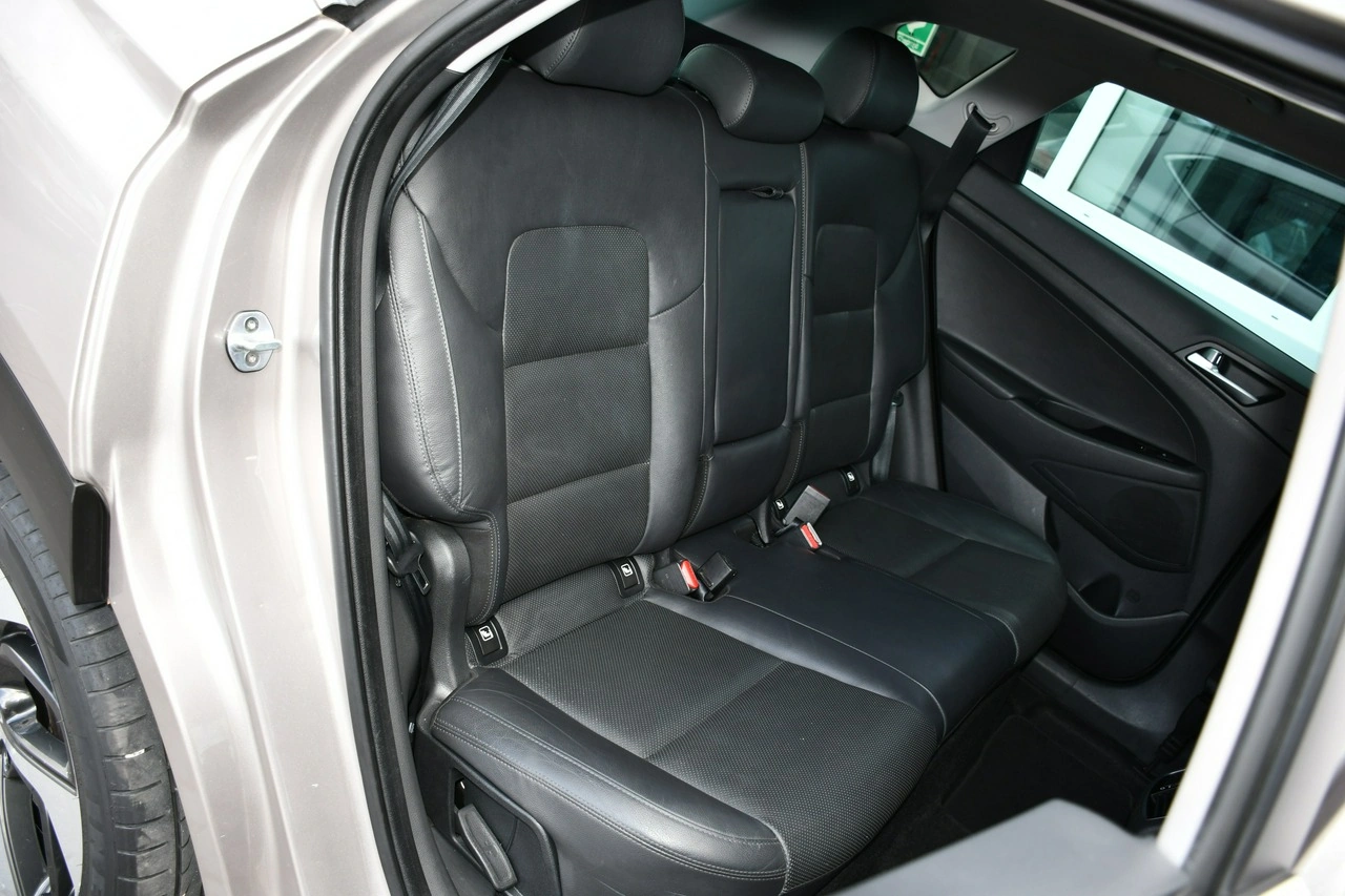 Hyundai Tucson - Zdjęcie 30