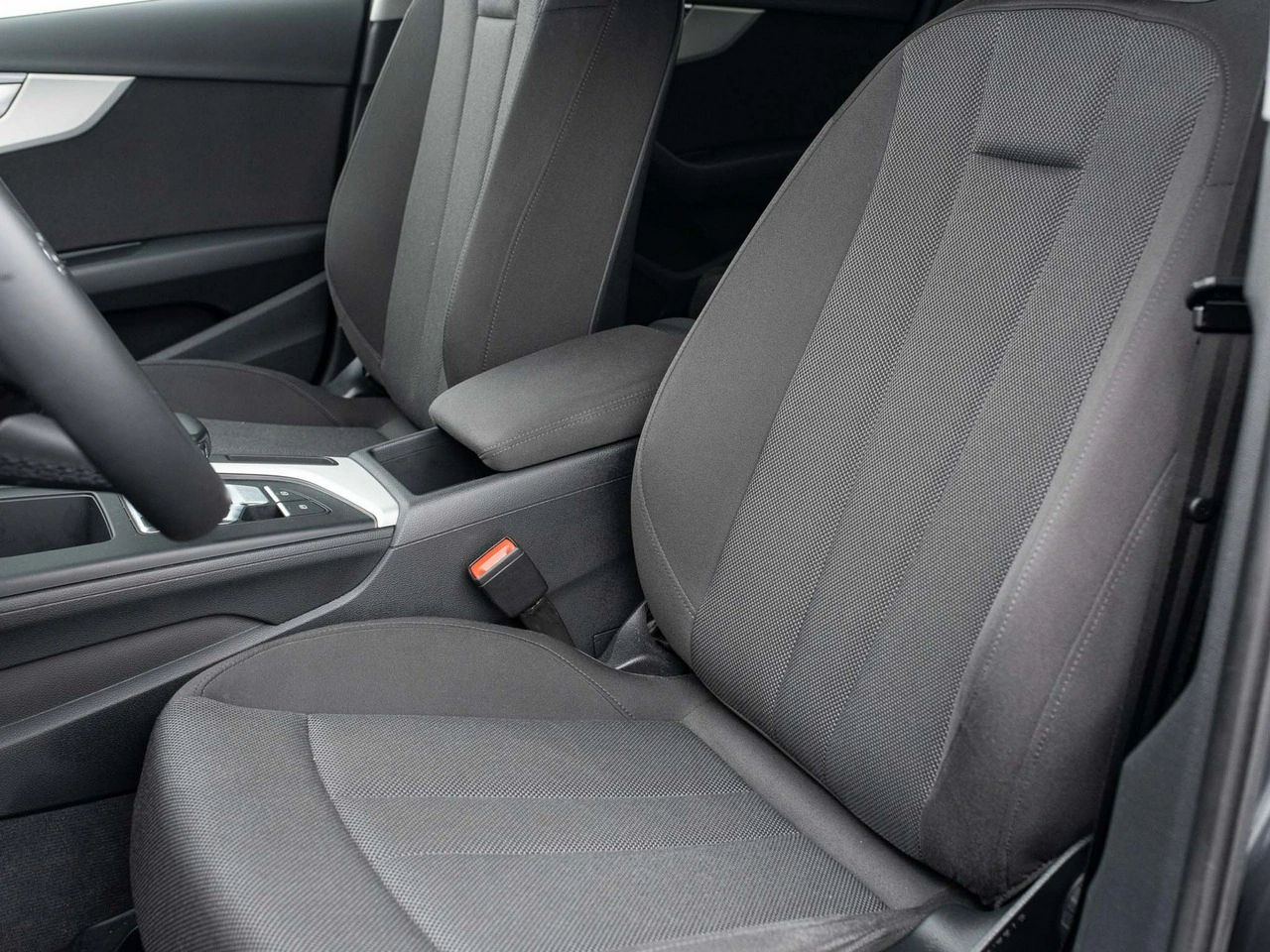 Audi A4 - Zdjęcie 10