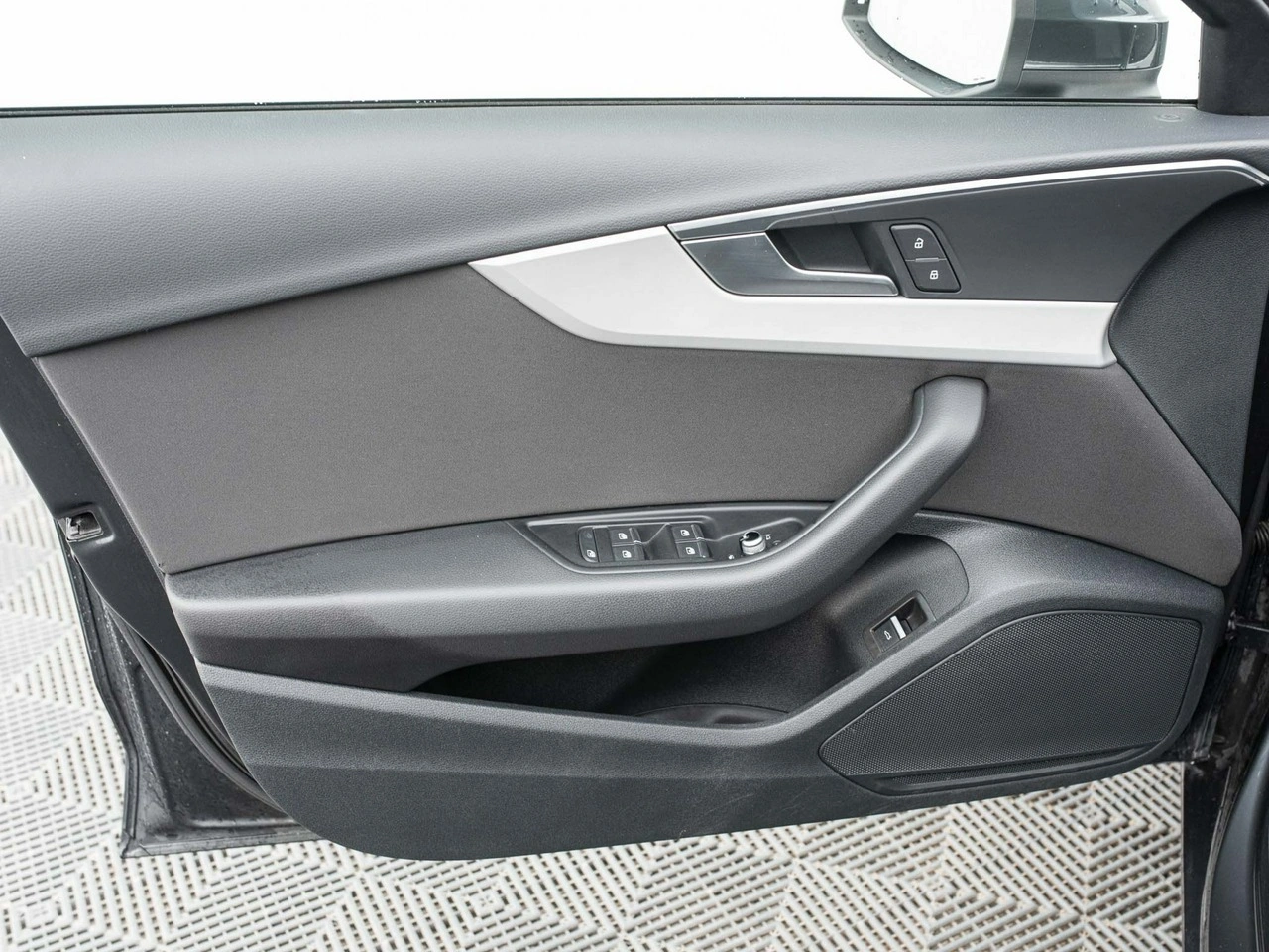 Audi A4 - Zdjęcie 8