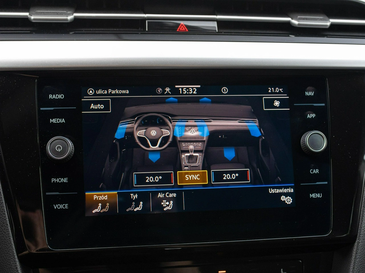 Volkswagen Arteon - Zdjęcie 21
