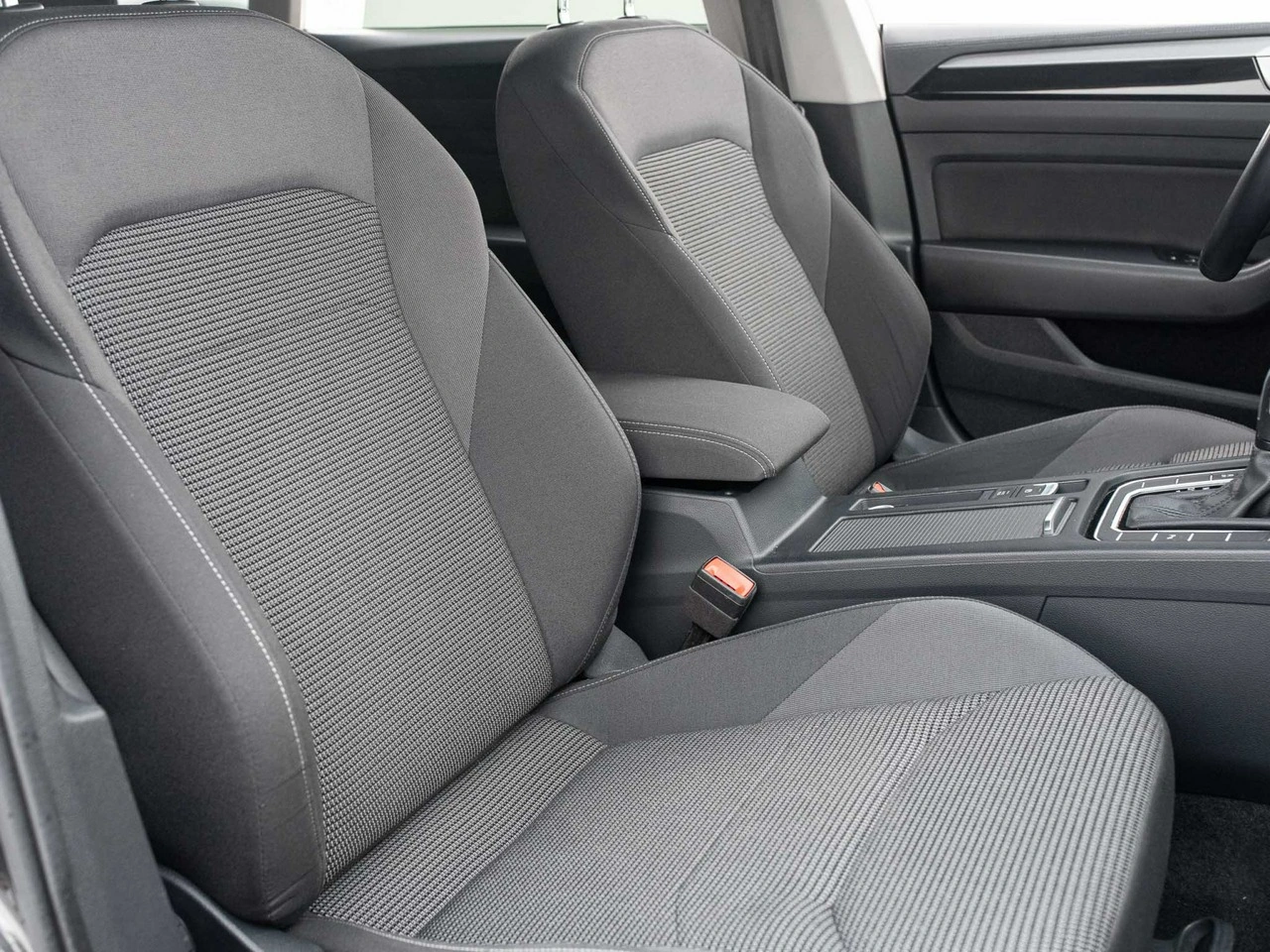 Volkswagen Arteon - Zdjęcie 28