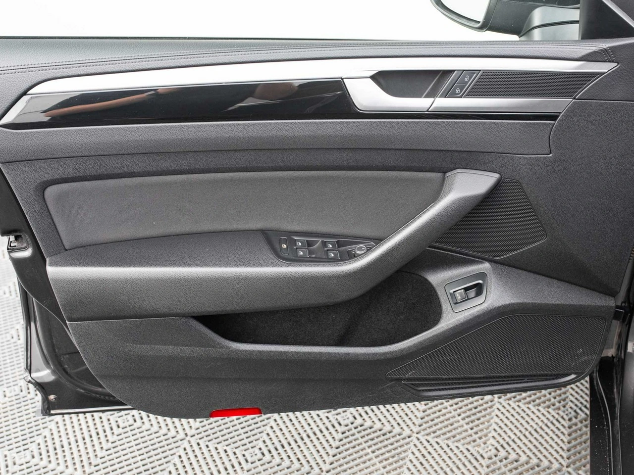 Volkswagen Arteon - Zdjęcie 8