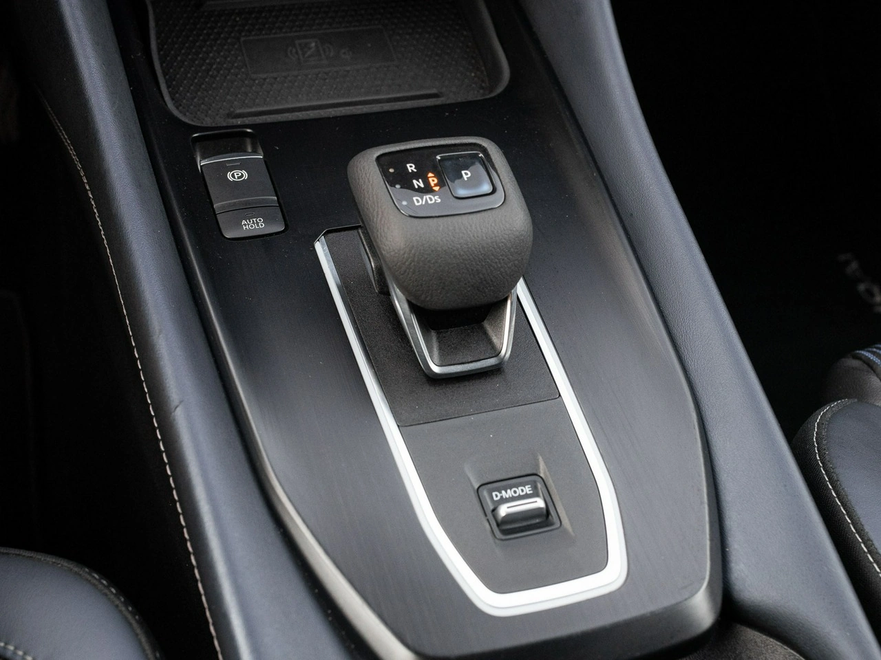 Nissan Qashqai - Zdjęcie 14
