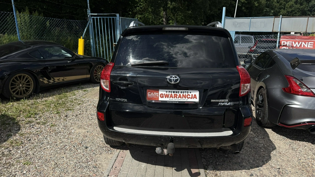 Toyota RAV-4 - Zdjęcie 10