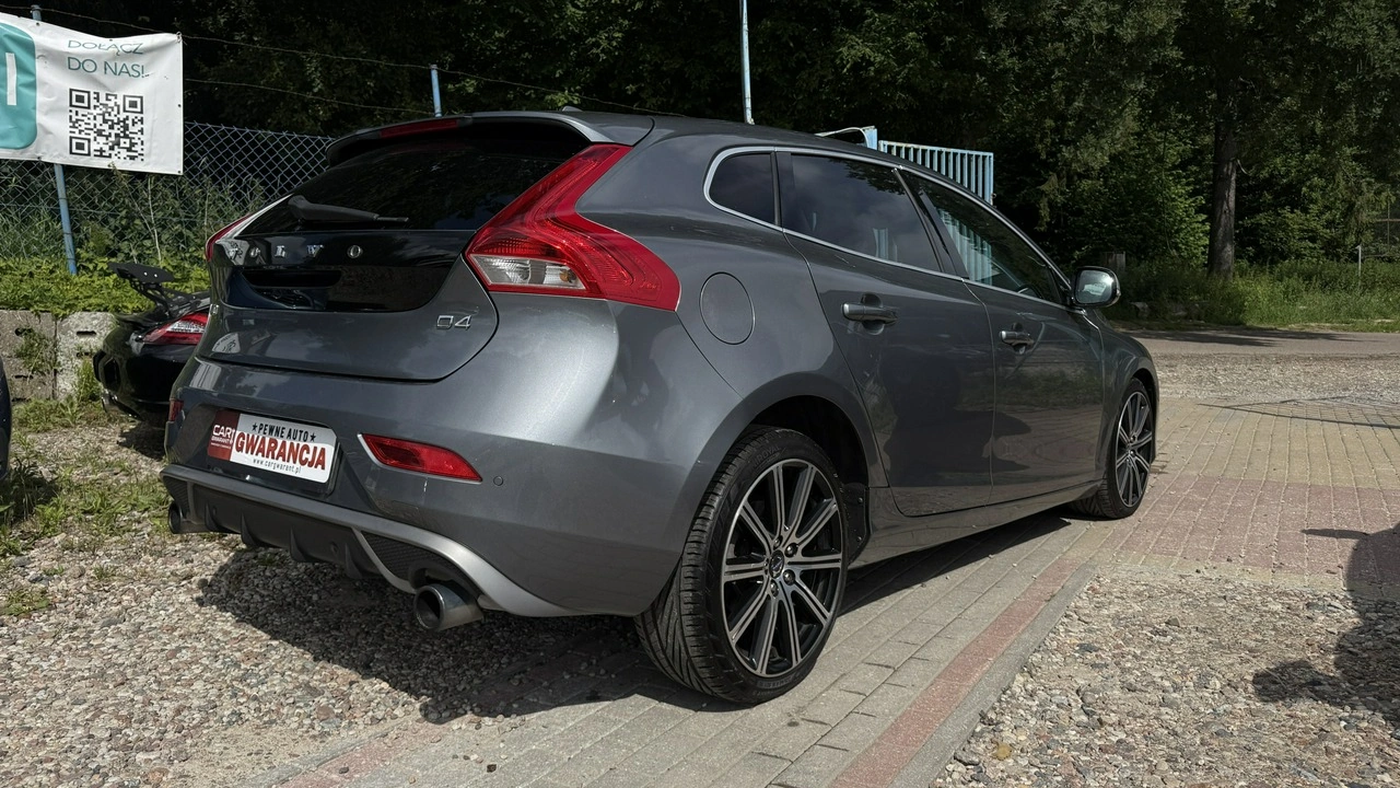 Volvo V40 - Zdjęcie 10