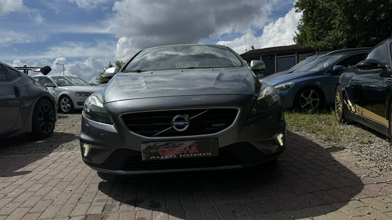 Volvo V40 - Zdjęcie 1