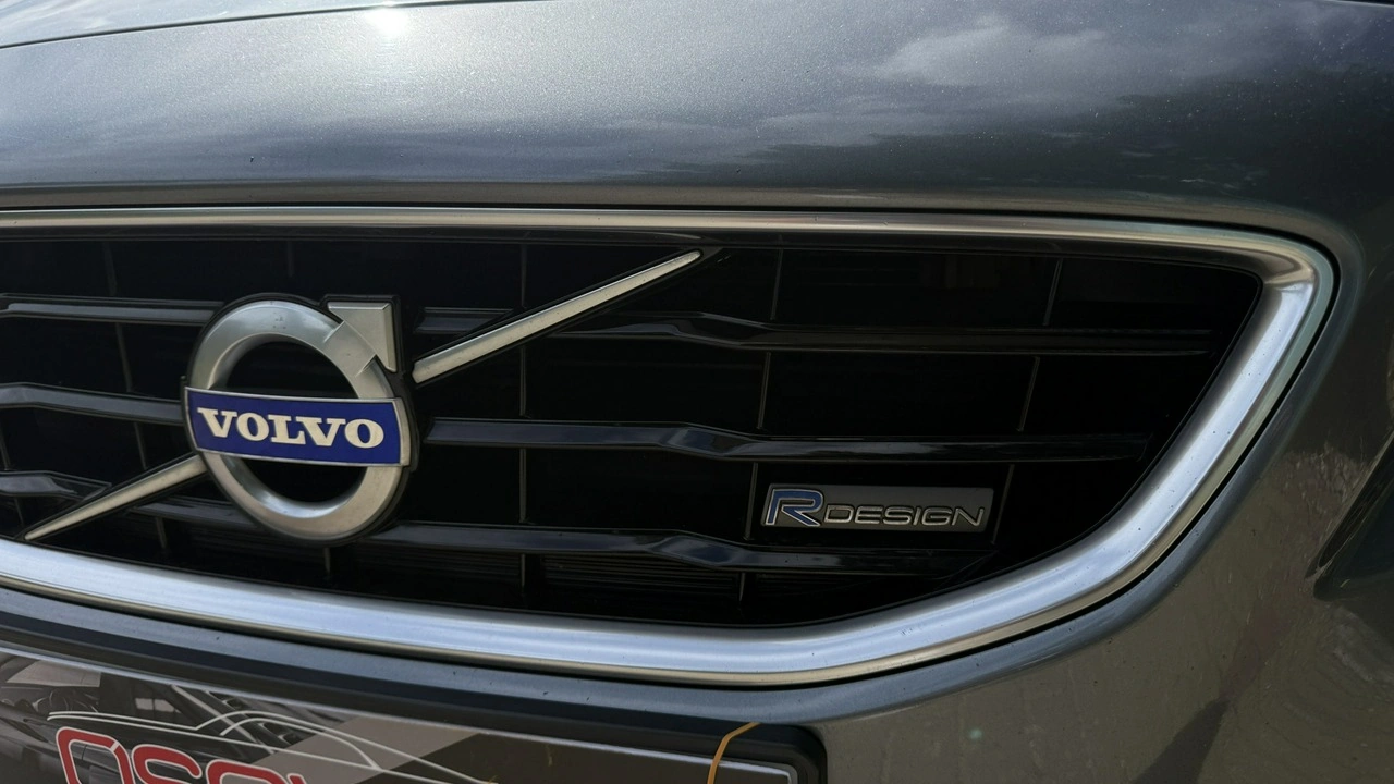 Volvo V40 - Zdjęcie 4