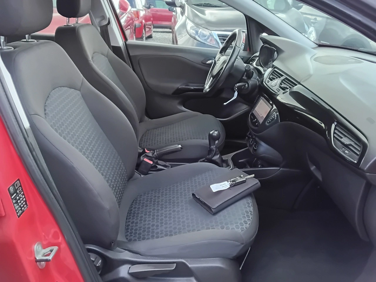 Opel Corsa - Zdjęcie 10