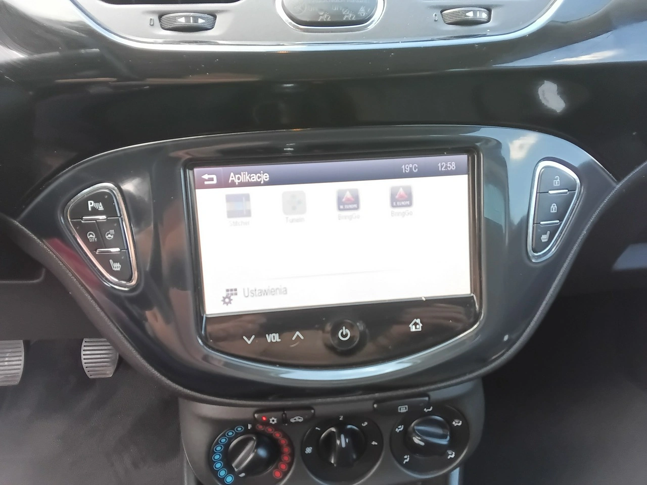 Opel Corsa - Zdjęcie 18