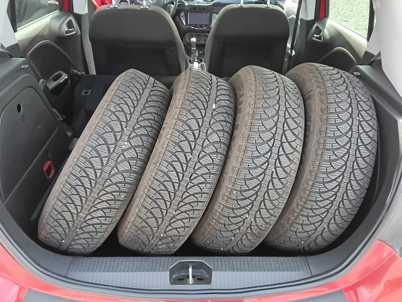 Opel Corsa - Zdjęcie 33