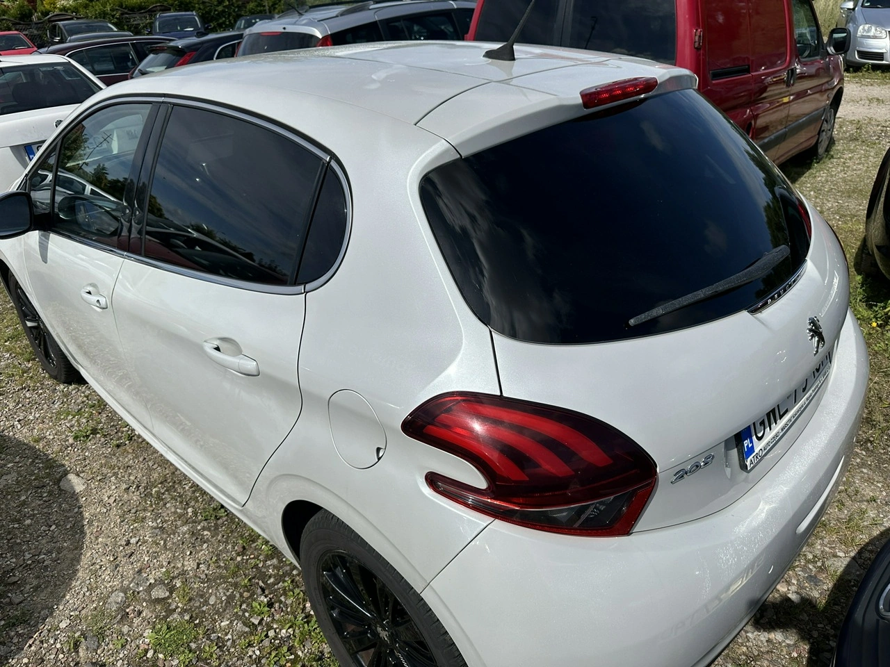 Peugeot 208 - Zdjęcie 1