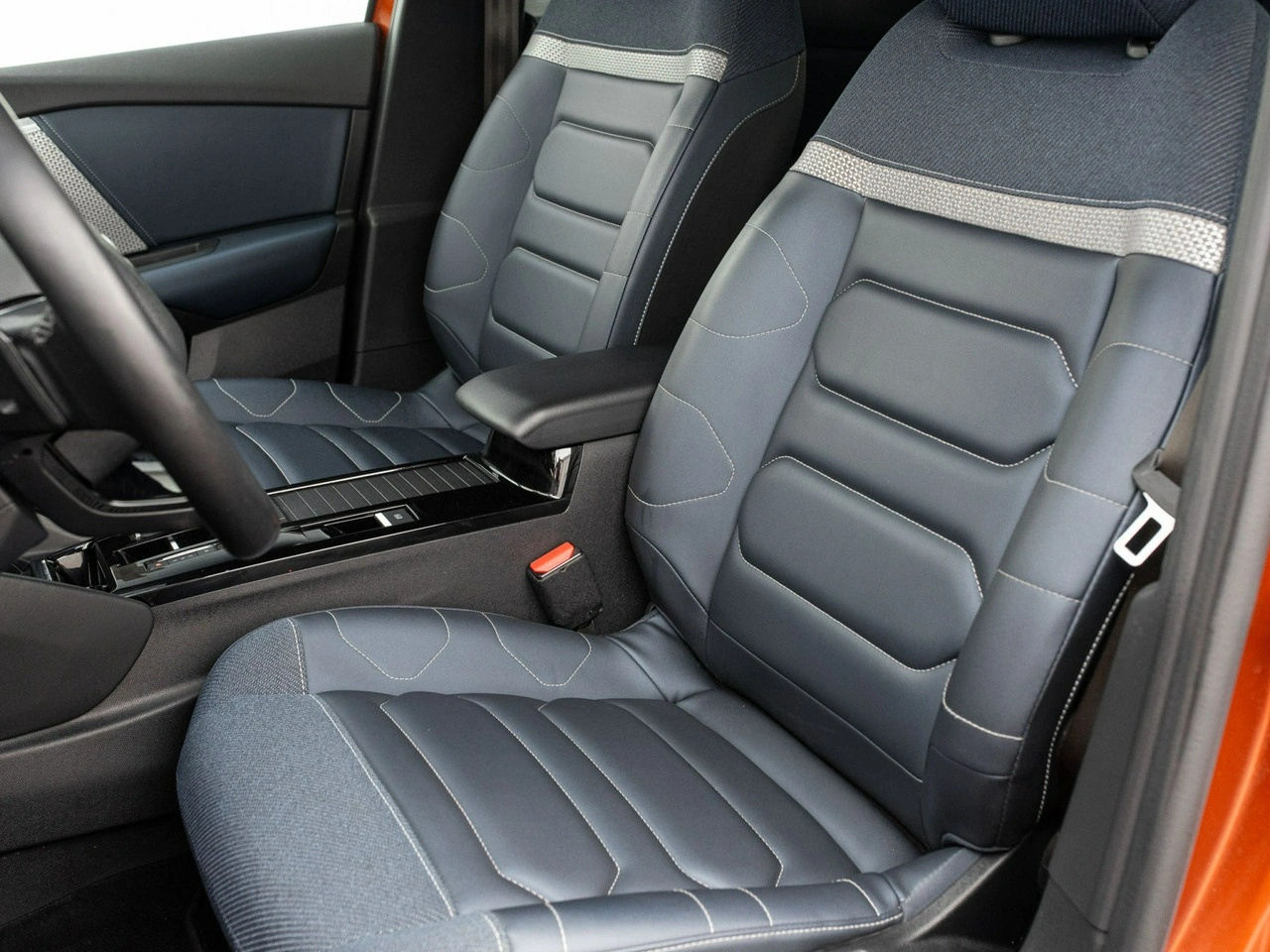 Citroën C4 - Zdjęcie 10