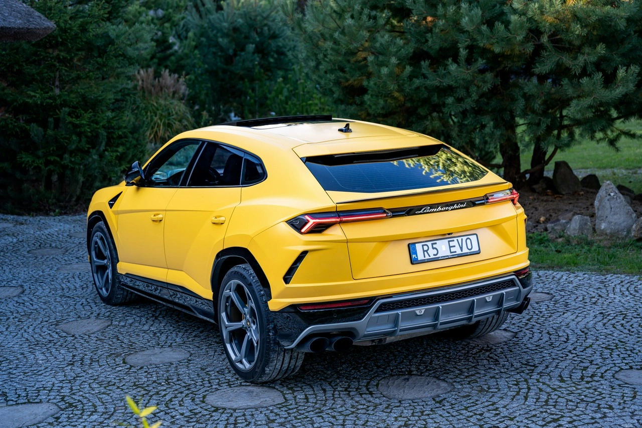 Lamborghini Urus - Zdjęcie 20