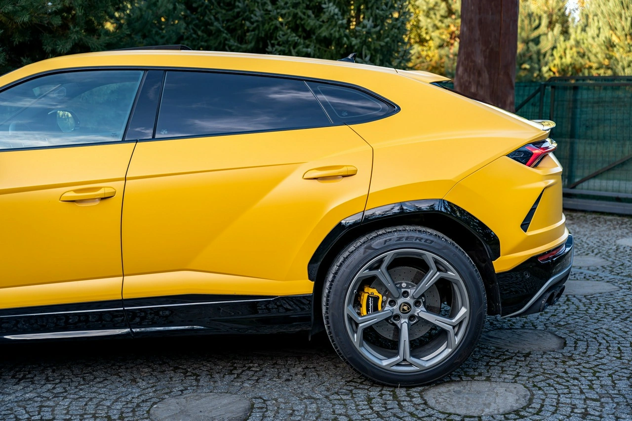 Lamborghini Urus - Zdjęcie 23