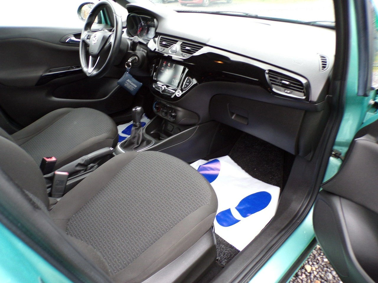 Opel Corsa - Zdjęcie 20
