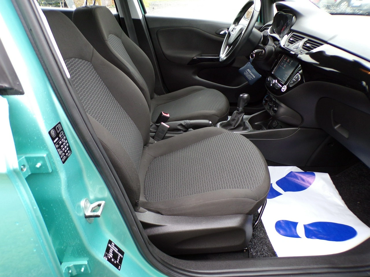 Opel Corsa - Zdjęcie 21