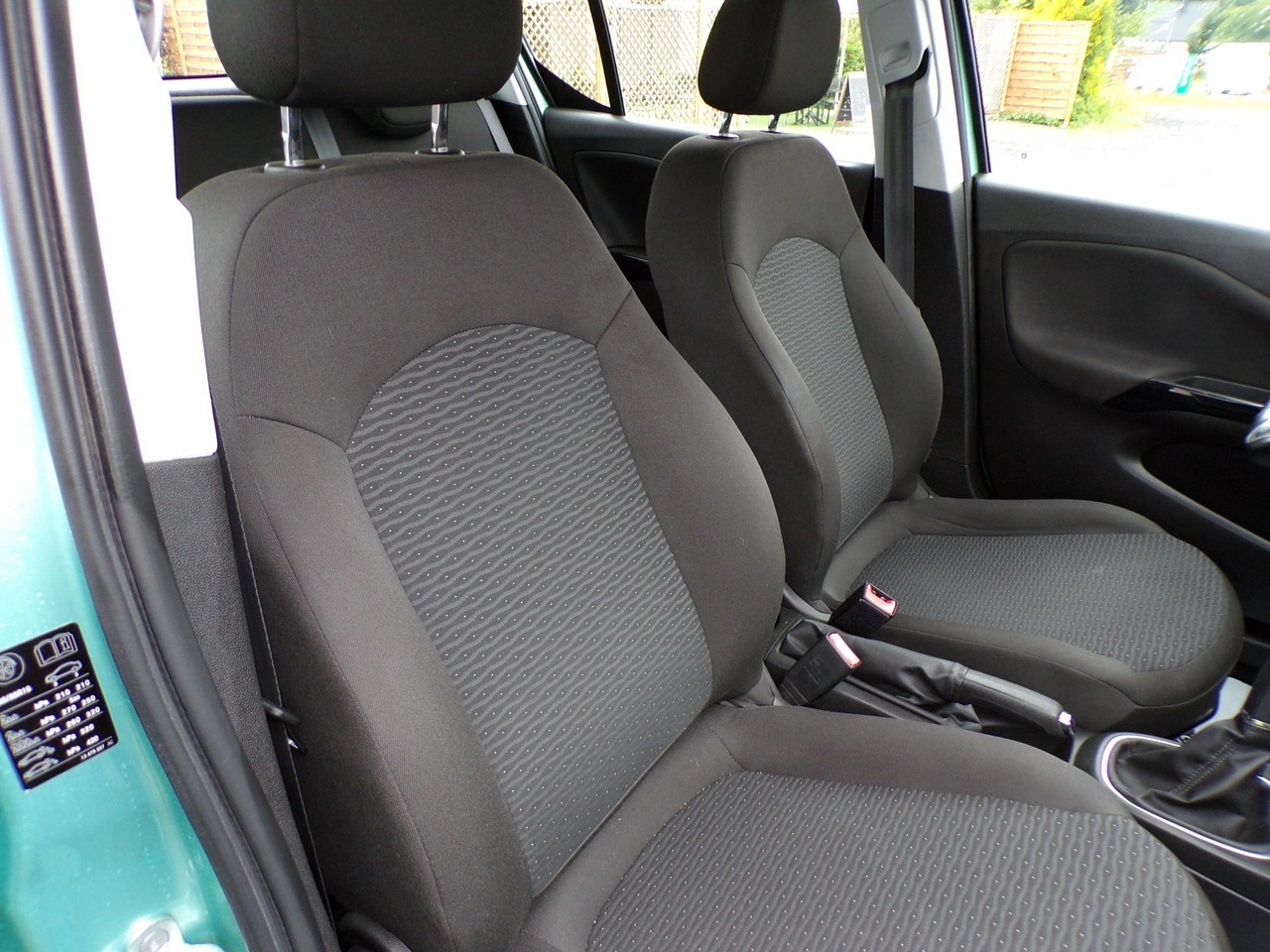 Opel Corsa - Zdjęcie 22