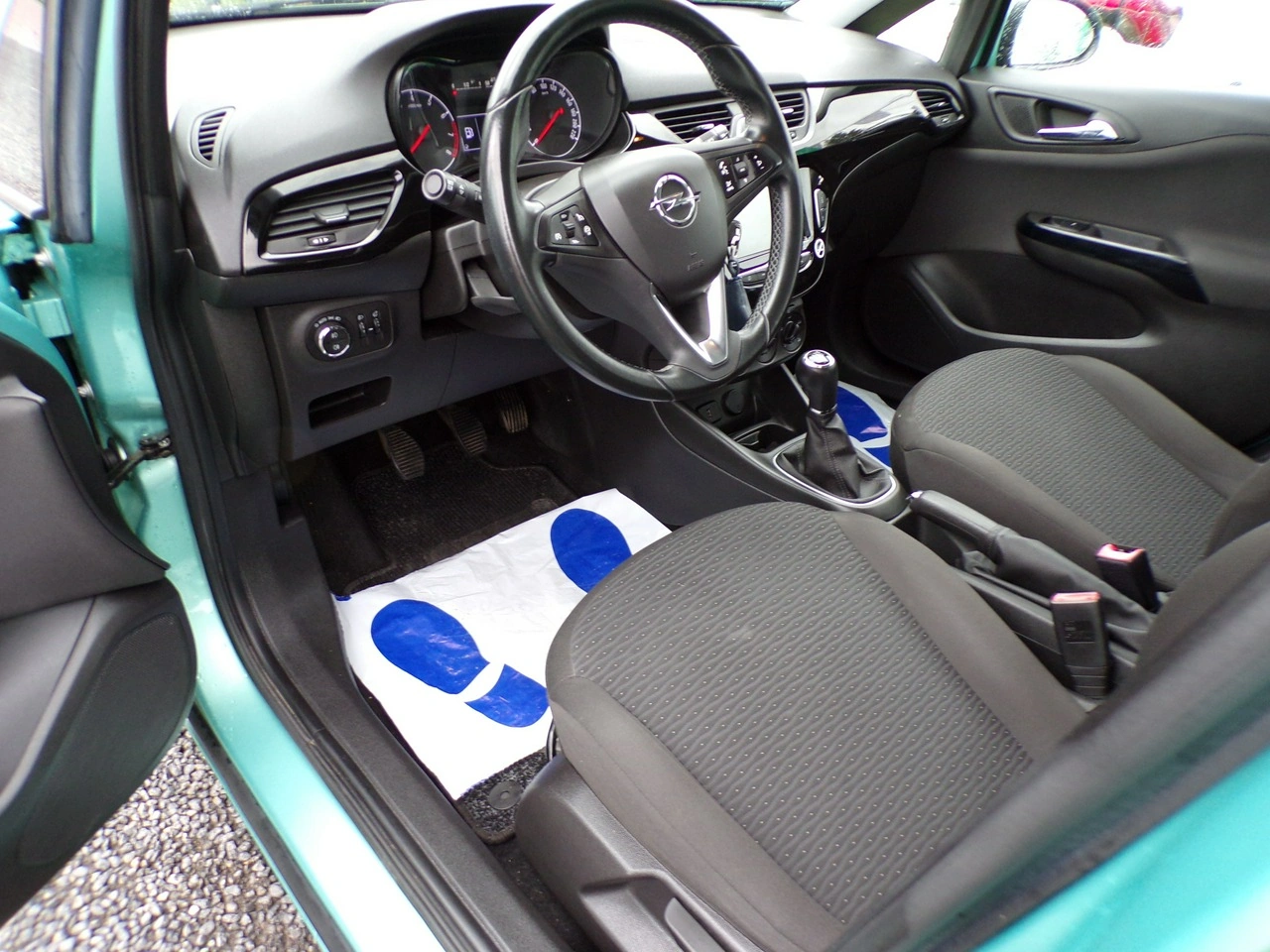 Opel Corsa - Zdjęcie 27