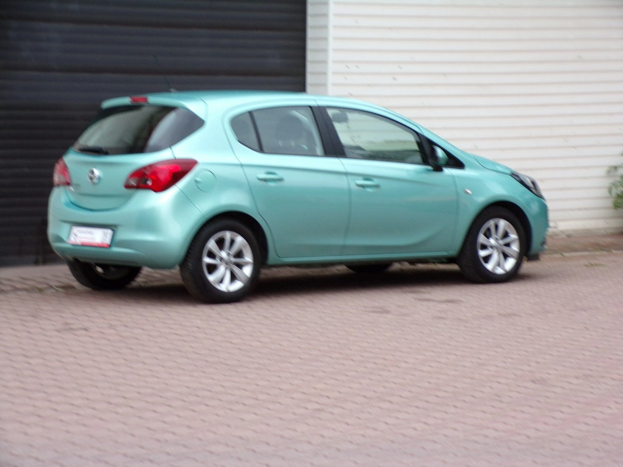 Opel Corsa - Zdjęcie 4