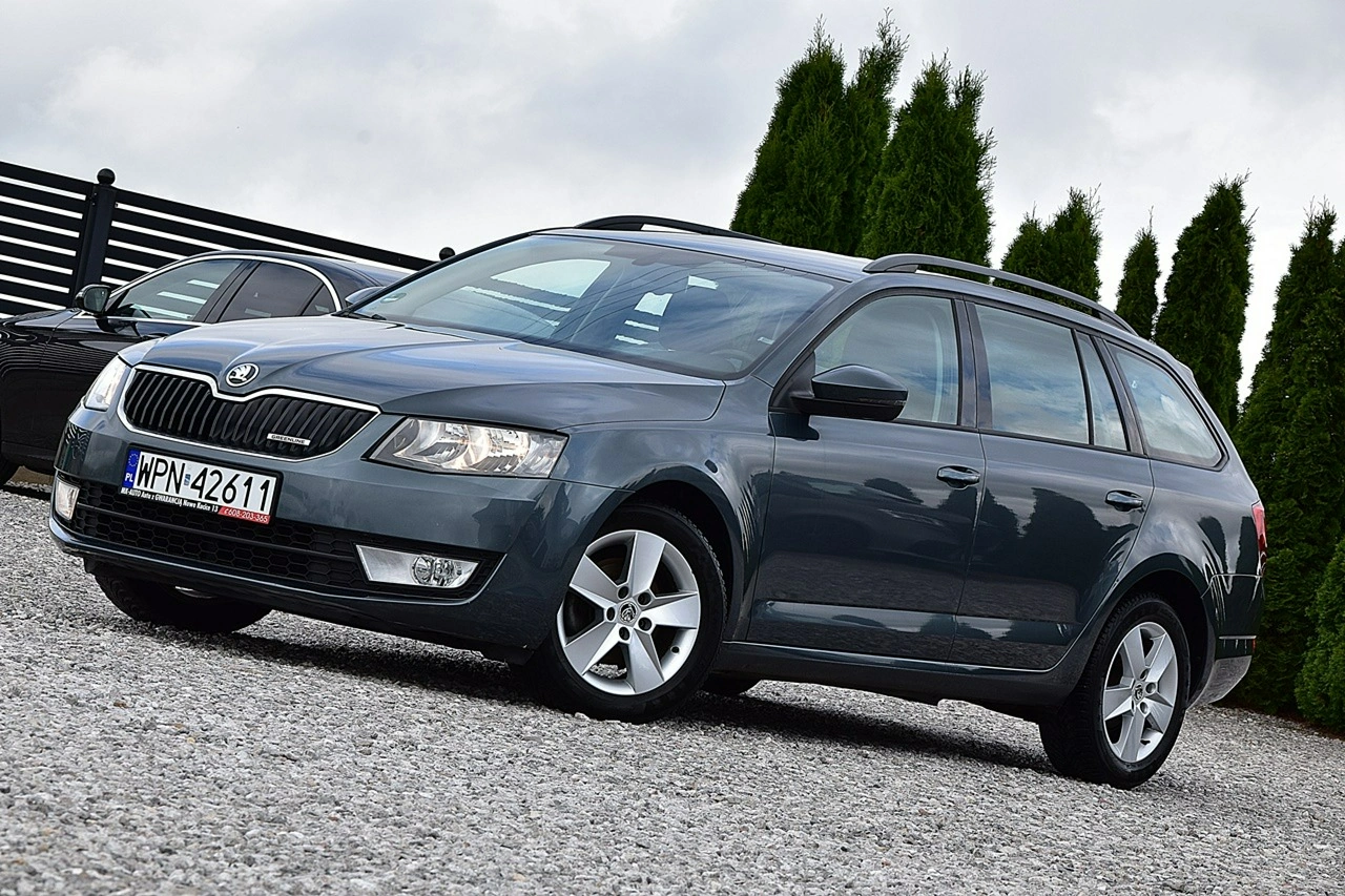 Skoda Octavia - Zdjęcie 16