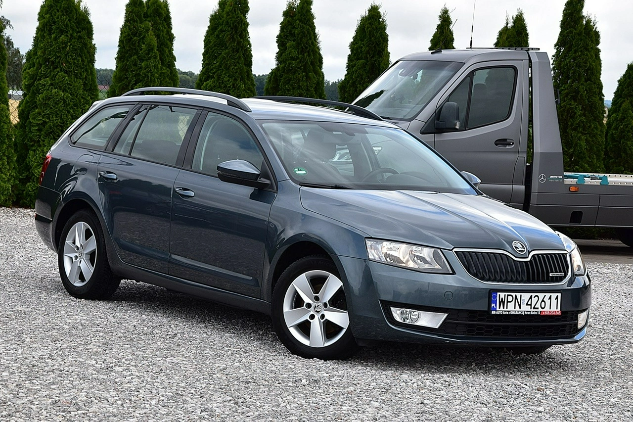 Skoda Octavia - Zdjęcie 18