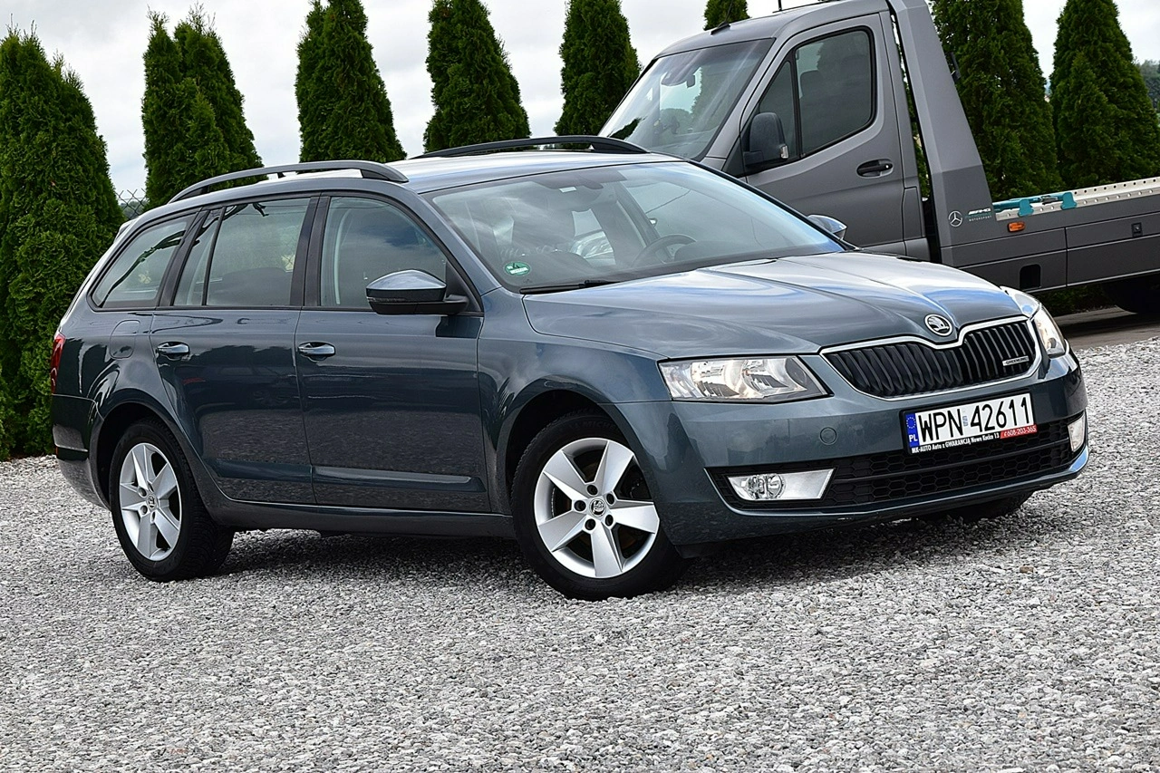 Skoda Octavia - Zdjęcie 19