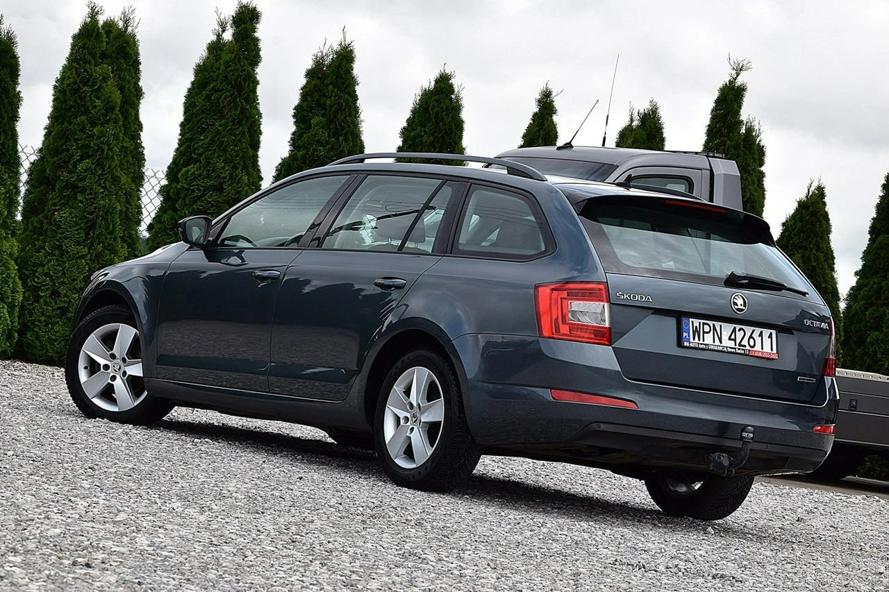 Skoda Octavia - Zdjęcie 2